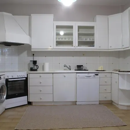 3 Bedrooms Panorama 塞萨洛尼基