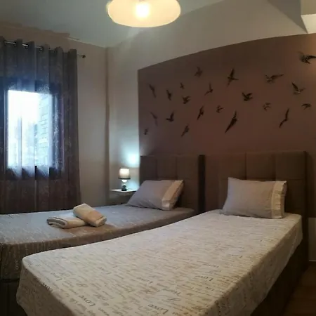 3 Bedrooms Panorama 塞萨洛尼基
