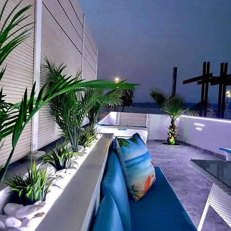 3 Bedrooms Panorama